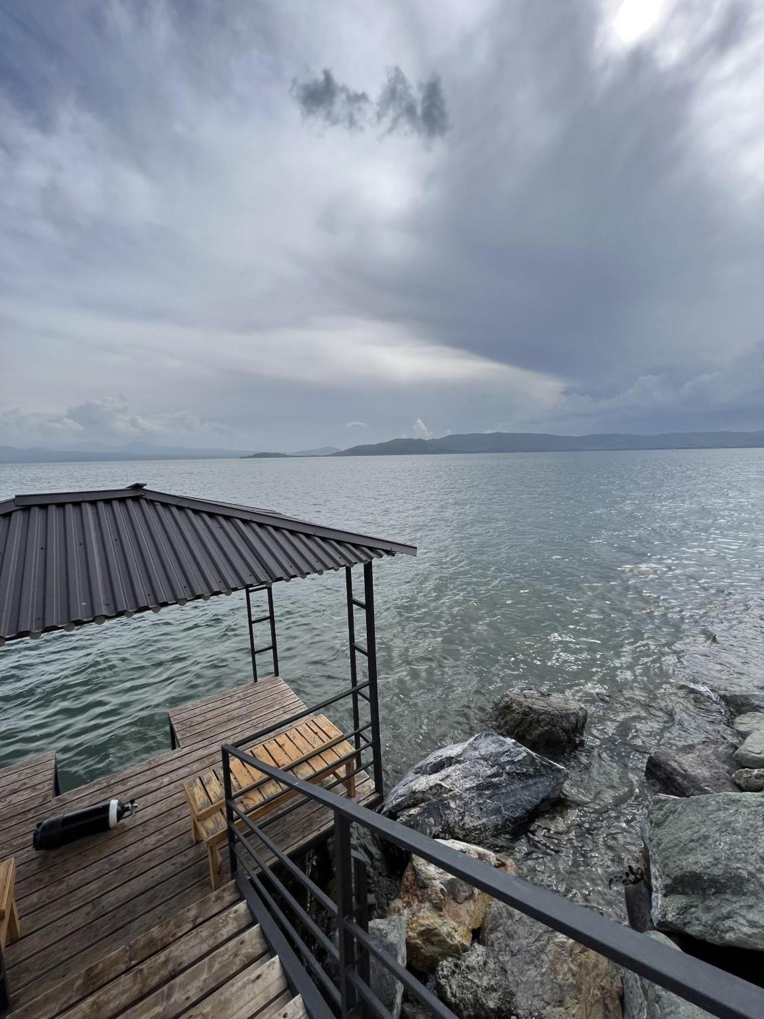 Altitude 1900 Dive Resort - Sevan Lake Chambarak 外观 照片